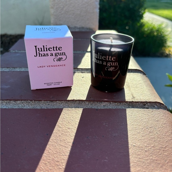 juliette has a gun Other - Juliette Has A Gun Lady Vengeance Candle 2.5oz